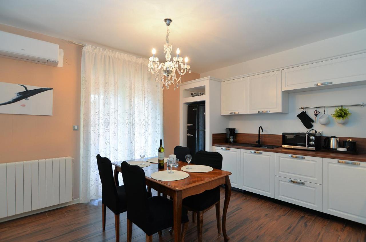 פורץ Apartments Marija 1089 מראה חיצוני תמונה